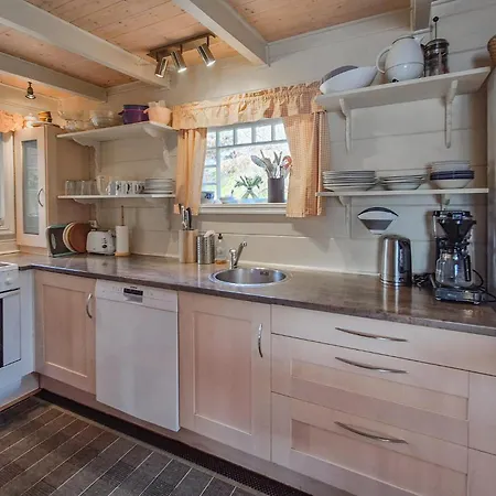 3 Bedroom Lovely In *